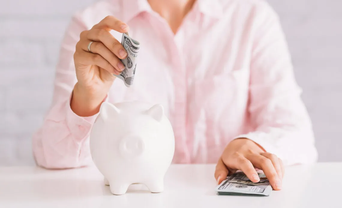 estratégias para poupar mensalmente