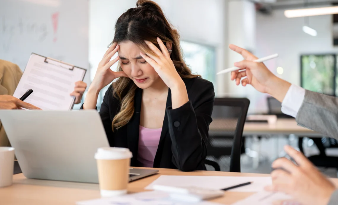 conflitos no trabalho